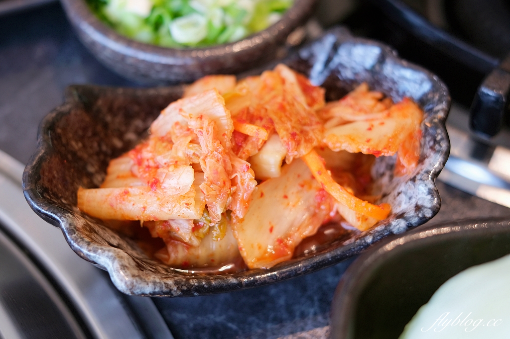 南投草屯｜唯真燒肉，座落於草屯田野間，融入泰式風味的燒肉餐廳 @飛天璇的口袋