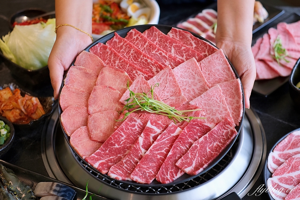 南投草屯｜唯真燒肉，座落於草屯田野間，融入泰式風味的燒肉餐廳 @飛天璇的口袋