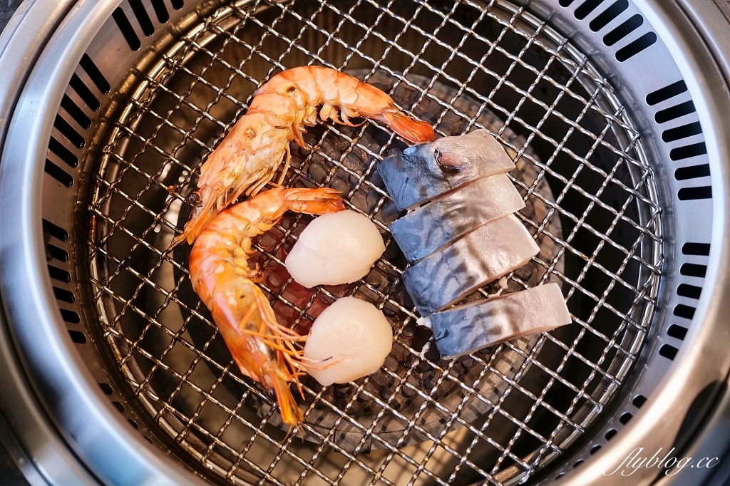 南投草屯｜唯真燒肉，座落於草屯田野間，融入泰式風味的燒肉餐廳 @飛天璇的口袋