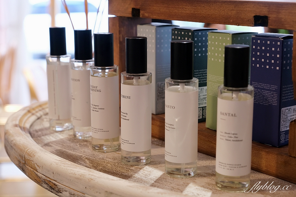 台中西區｜氤氳香氛咖啡 YinYun Cafe，精明一街巷弄裡的粉紅浪漫，結合香氛和咖啡的復合式餐廳 @飛天璇的口袋