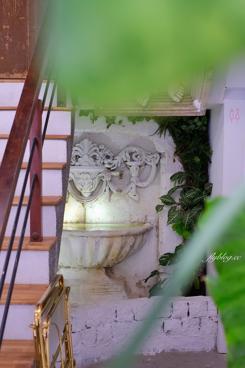 台中西區｜氤氳香氛咖啡 YinYun Cafe，精明一街巷弄裡的粉紅浪漫，結合香氛和咖啡的復合式餐廳 @飛天璇的口袋