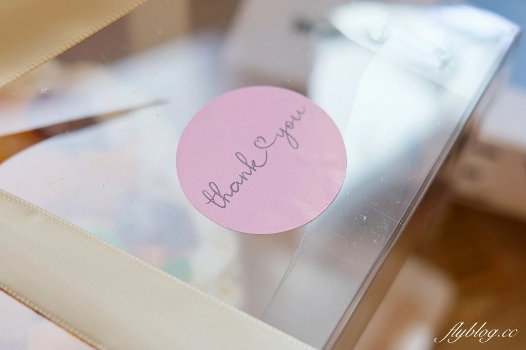 台中潭子｜太陽雨甜點工作室  S&R Cake house，季節限定草莓芒果蛋糕，Google4.9顆星甜點工作室 @飛天璇的口袋