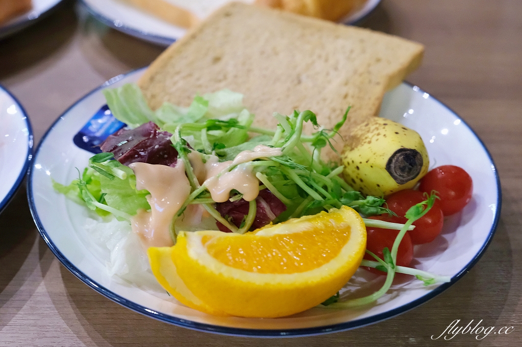 台中中區｜悅樂旅店 OLAH Poshtel，台中火車站商圈飯店，遠雄集團年輕旅店新品牌 @飛天璇的口袋