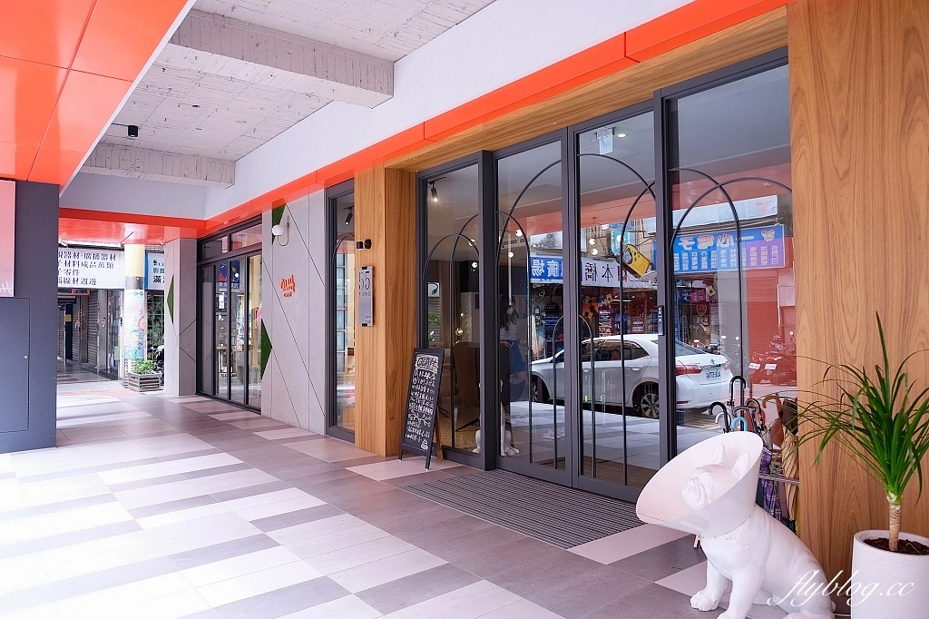 台中中區｜悅樂旅店 OLAH Poshtel，台中火車站商圈飯店，遠雄集團年輕旅店新品牌 @飛天璇的口袋