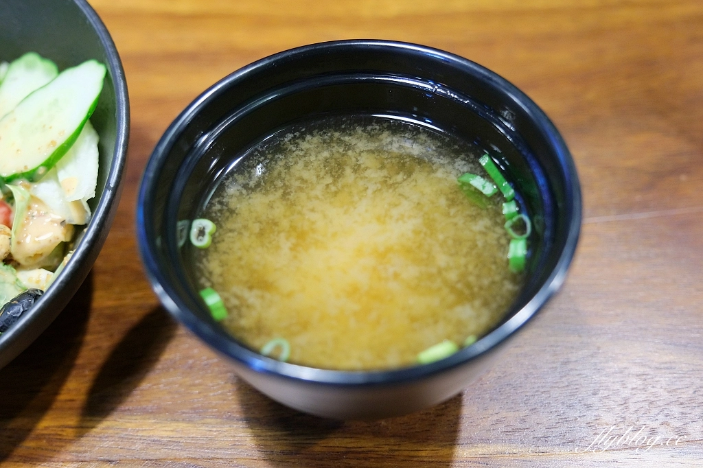 台中東區｜粕粕咖哩 POPO Curry，日本私房咖哩專賣，台中LaLaport北館美食 @飛天璇的口袋