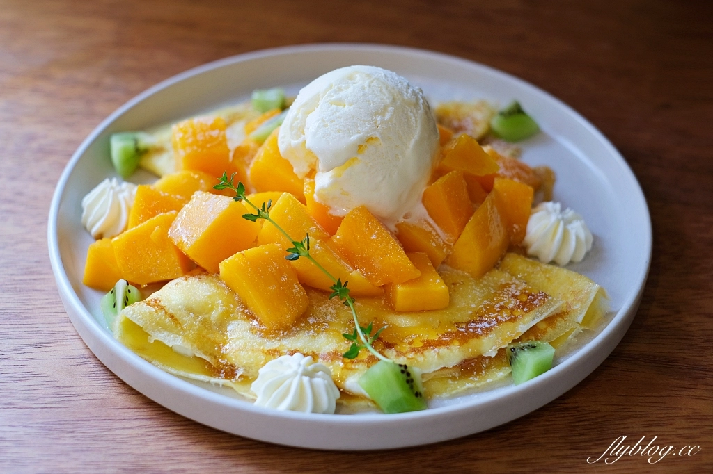 彰化北斗｜覓徑早午餐，隱身巷弄裡的早午餐，季節限定水果法式煎餅 @飛天璇的口袋