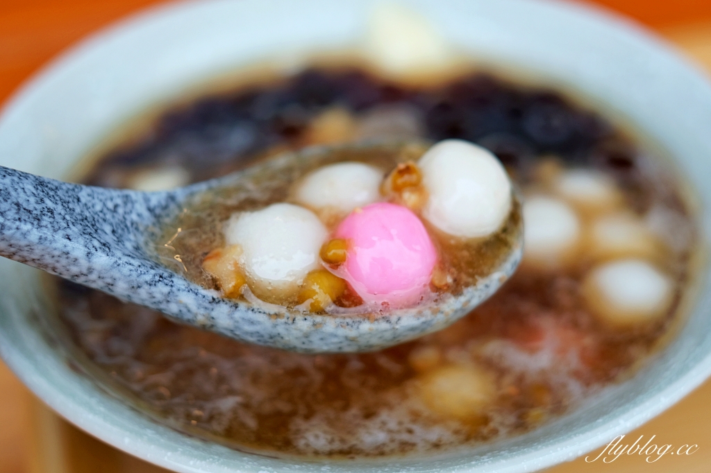 彰化溪州｜阿民豆花．一碗25元豆花的小確幸，縱貫路上的文青豆花店 @飛天璇的口袋