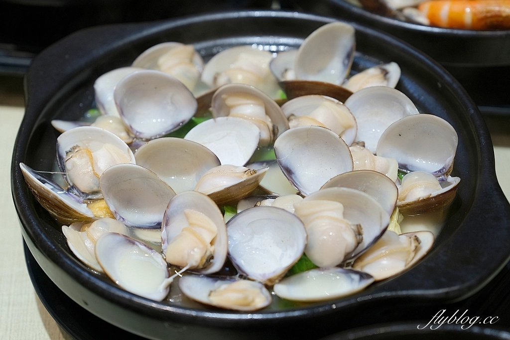 台北中正｜海享吃火鍋南機場店，Google評分4.8顆星，吃完直接撐死在現場 @飛天璇的口袋