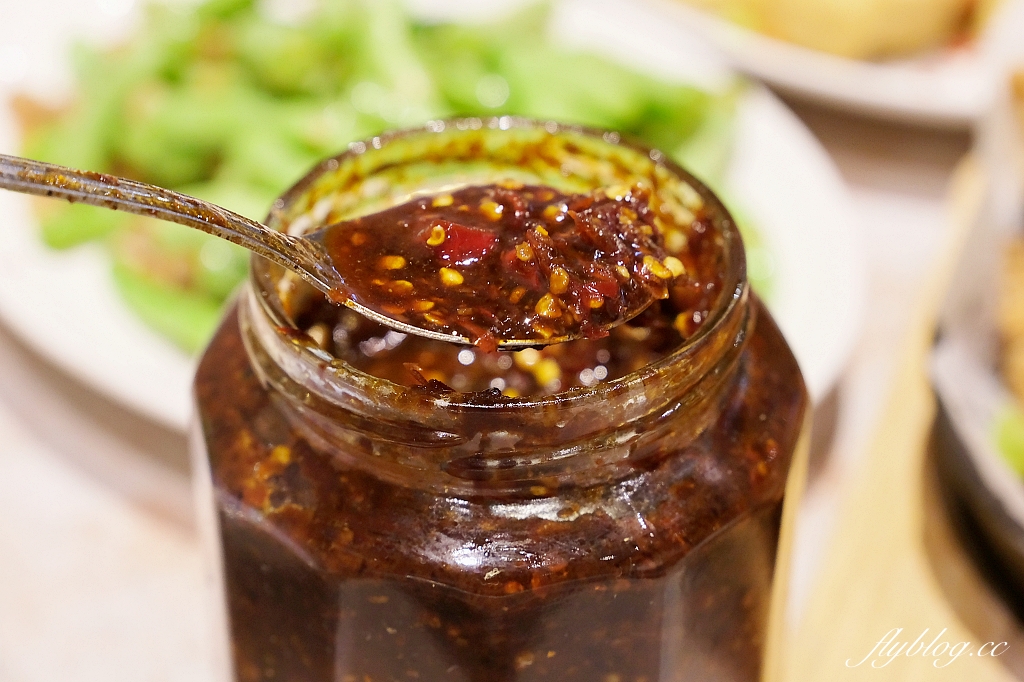 台東美食｜榕樹下米苔目 小雨滿生．在地50年傳統老店，搬了家空間更寬敞 @飛天璇的口袋