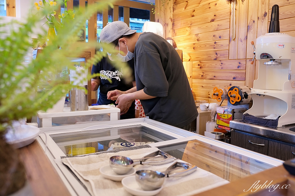 台東美食｜哩厚冰果室，台東文青冰果室，可愛好吃的哈蜜瓜冰 @飛天璇的口袋