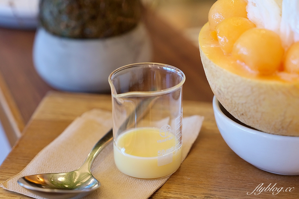 台東美食｜哩厚冰果室，台東文青冰果室，可愛好吃的哈蜜瓜冰 @飛天璇的口袋