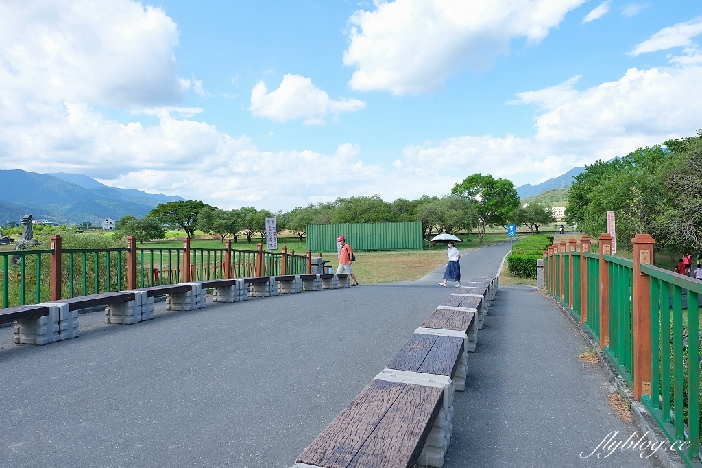 台東池上|池上大坡池,垂釣老翁不見了,悠閒的環湖木棧步道,欣賞夏日荷花盛開 @飛天璇的口袋 台東池上|池上大坡池,垂釣老翁不見了,悠閒的環湖木棧步道,欣賞夏日荷花盛開 @飛天璇的口袋