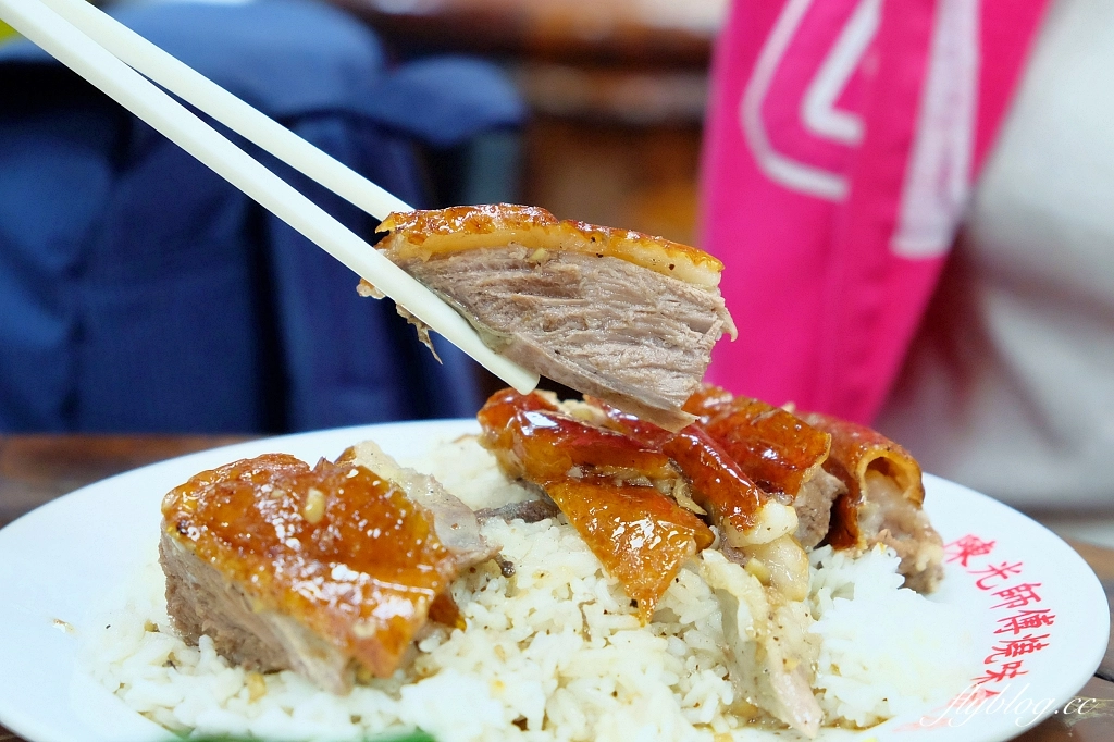 澳門半島｜陳光記飯店，澳門米其林推薦燒臘，必吃黑胡椒燒鵝 @飛天璇的口袋