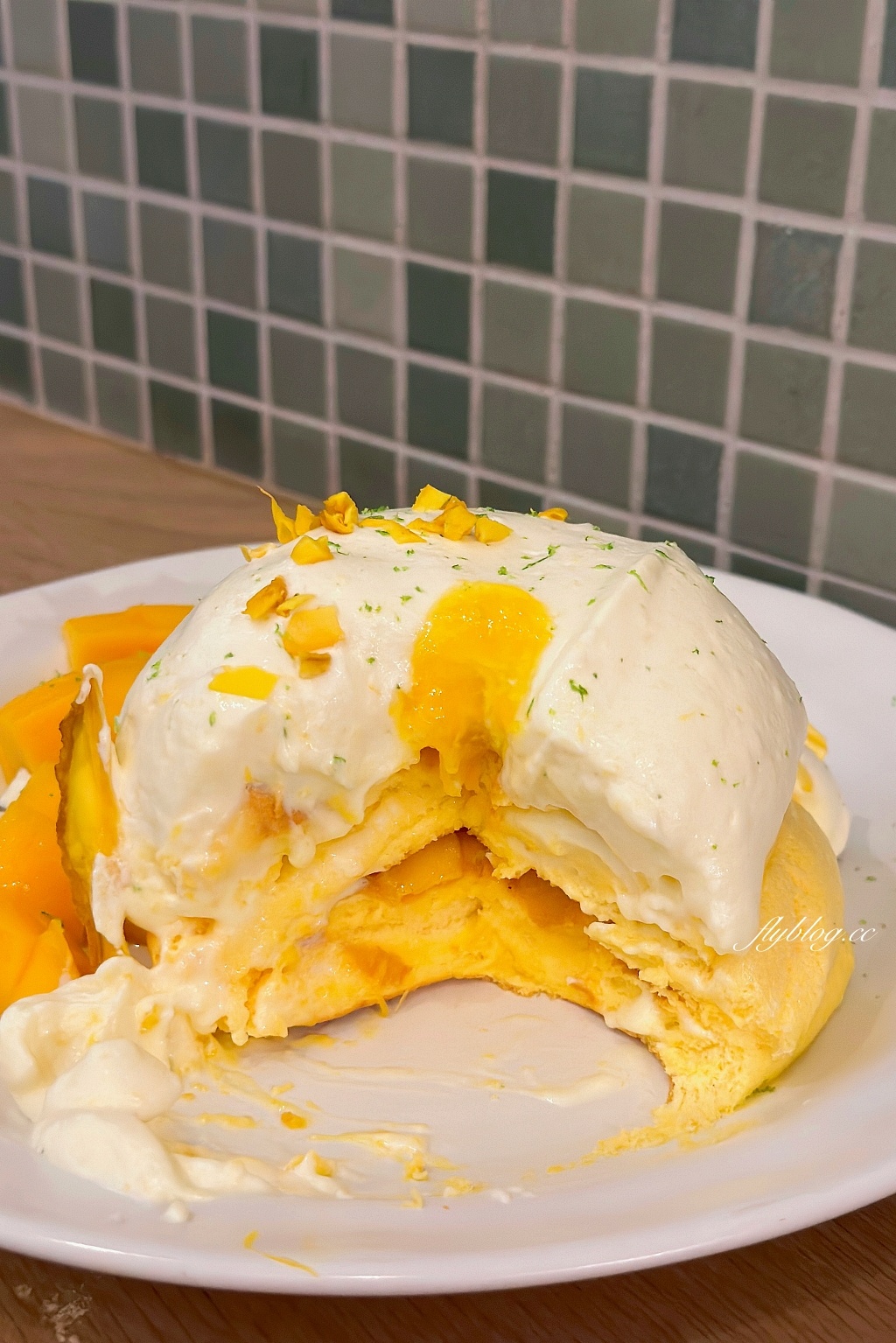 台中北屯｜Kichi 2.0，隱身水湳巷弄裡的老宅，台中超好吃的日式鬆餅 @飛天璇的口袋