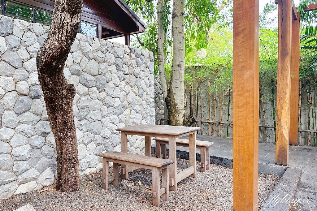 泰國清邁｜The Baristro Asian Style，清邁市郊的玻璃屋咖啡館，充滿日式禪風的建築美學 @飛天璇的口袋