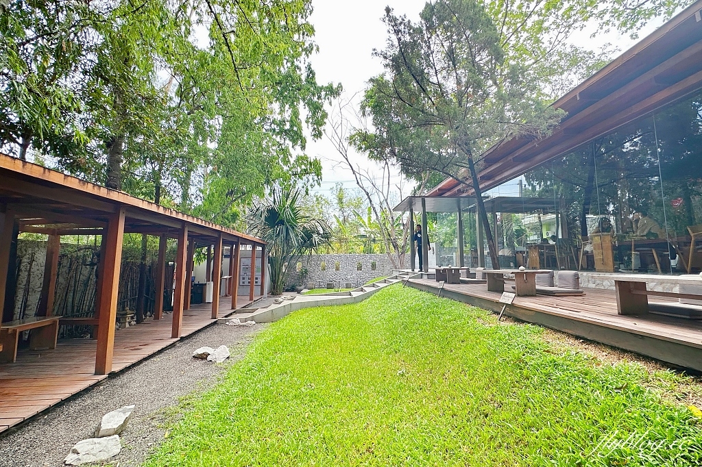 泰國清邁｜The Baristro Asian Style，清邁市郊的玻璃屋咖啡館，充滿日式禪風的建築美學 @飛天璇的口袋