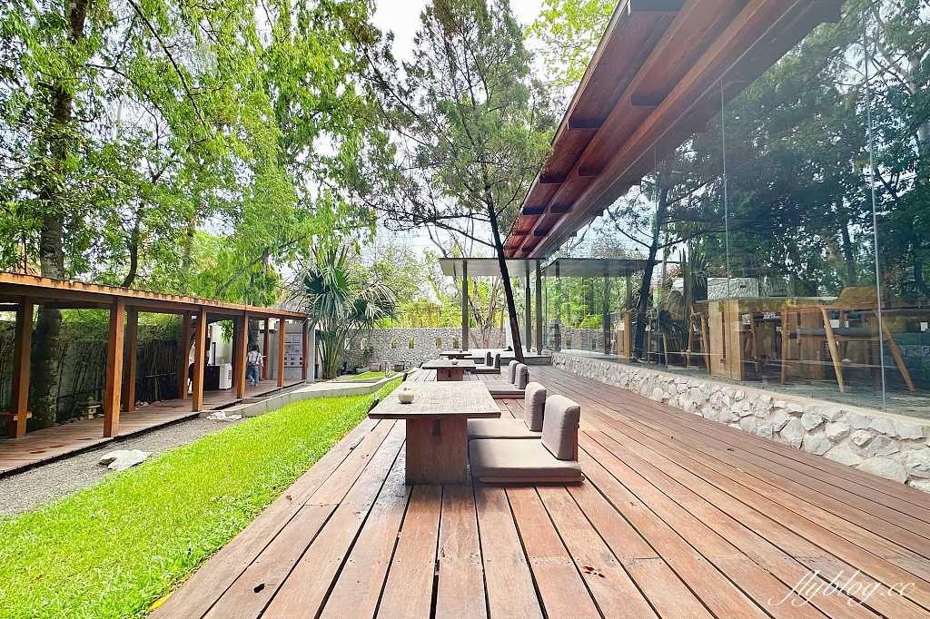 泰國清邁｜The Baristro Asian Style，清邁市郊的玻璃屋咖啡館，充滿日式禪風的建築美學 @飛天璇的口袋