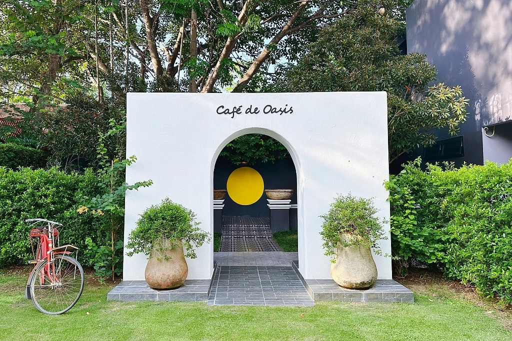 泰國清邁｜Cafe de Oasis & Toby’s Pizza，清邁森林系咖啡館，泰式料理和披薩也好吃 @飛天璇的口袋