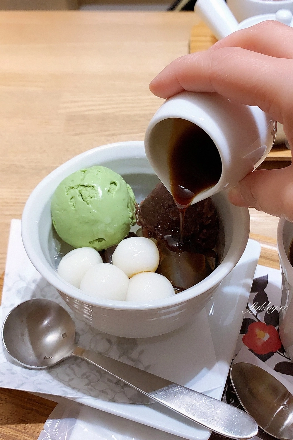 日本京都｜nana’s green tea，京都抹茶專賣店，京都車站永旺夢樂城對面 @飛天璇的口袋