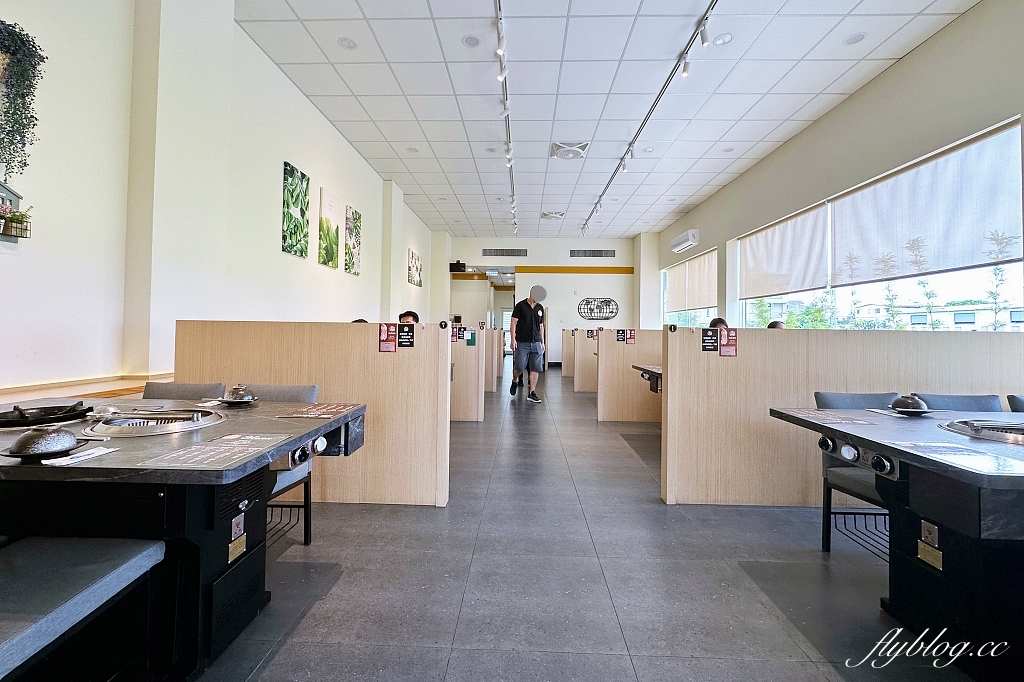 南投草屯｜唯真燒肉，座落於草屯田野間，融入泰式風味的燒肉餐廳 @飛天璇的口袋