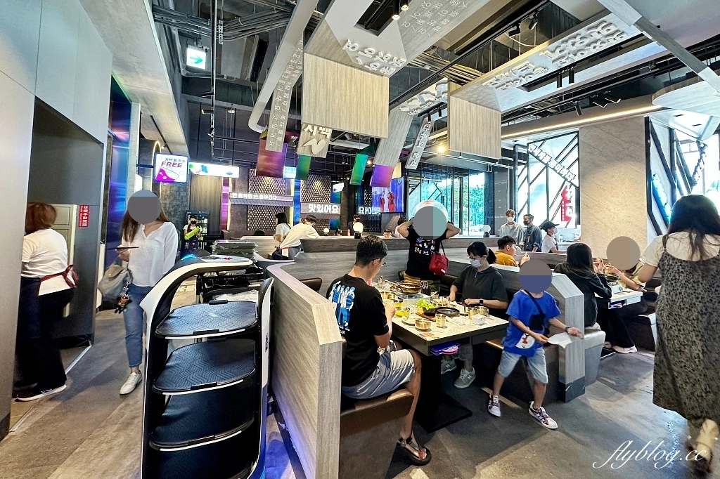 台中西屯｜初瓦韓式料理，王品集團和韓國廚師孫榮合作新品牌，台灣大道新光三越百貨對面 @飛天璇的口袋