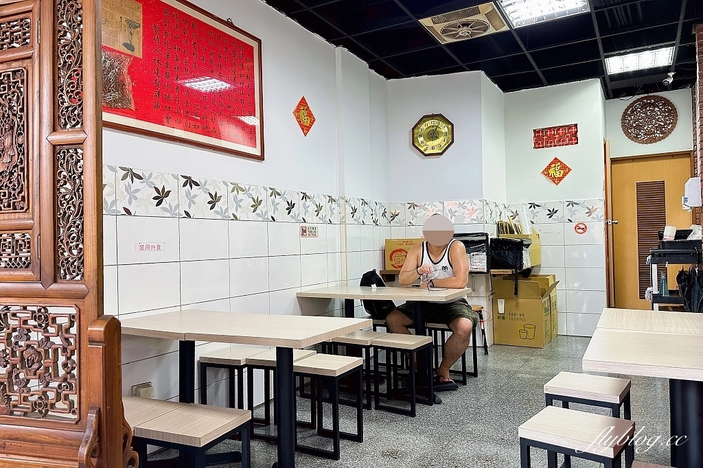 台北萬華|萬華林建發仙草冰燒仙草,在地50年仙草店,龍山寺附近美食 @飛天璇的口袋 台北萬華|萬華林建發仙草冰燒仙草,在地50年仙草店,龍山寺附近美食 @飛天璇的口袋