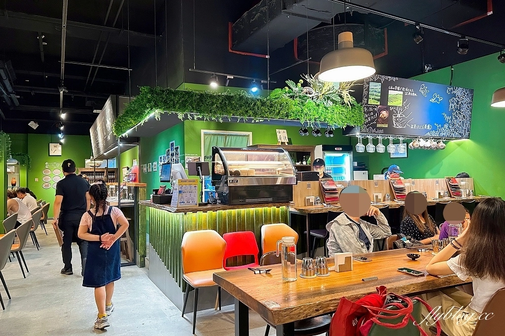 台中東區｜粕粕咖哩 POPO Curry，日本私房咖哩專賣，台中LaLaport北館美食 @飛天璇的口袋