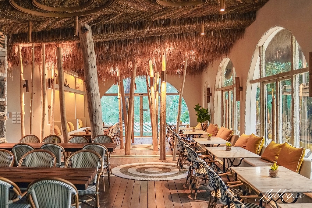 泰國芭達雅｜The Glass House Pattaya，網美必訪，芭達雅夢幻沙難餐廳 @飛天璇的口袋