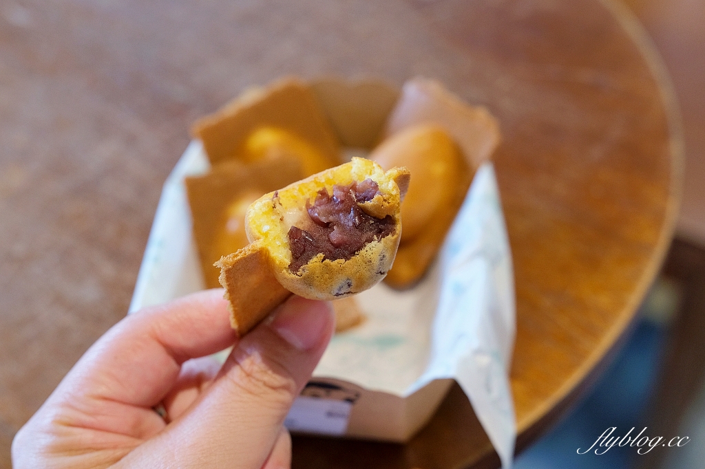 花蓮新城｜花蓮魚刺人雞蛋糕．七星潭漁村內白色老宅，雞蛋糕也可以很文青風 @飛天璇的口袋