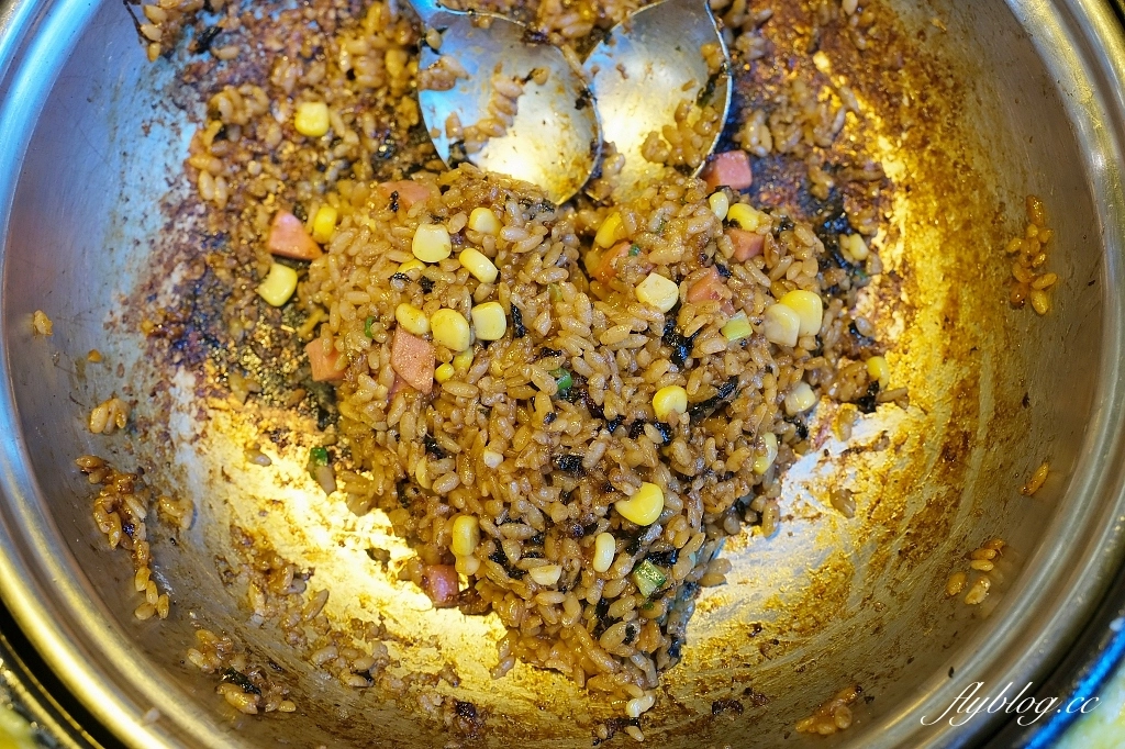 台中北區｜ 兩餐韓國年糕火鍋，349元起吃到飽，火鍋吃完再吃炒飯和泡麵 @飛天璇的口袋