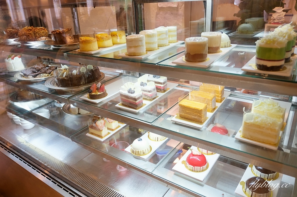 泰國芭達雅｜Cave Beach Club，坐擁中天海景第一排，芭達雅超美洞穴海灘餐廳 @飛天璇的口袋