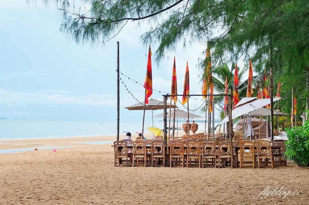 泰國芭達雅｜Cave Beach Club，坐擁中天海景第一排，芭達雅超美洞穴海灘餐廳 @飛天璇的口袋
