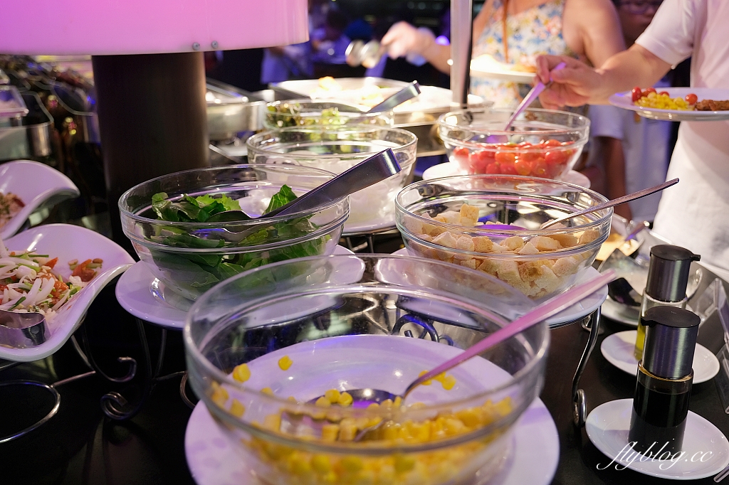 泰國曼谷｜昭披耶河公主號，曼谷最chill的觀光客行程，浪漫至極的遊河百匯晚餐 @飛天璇的口袋