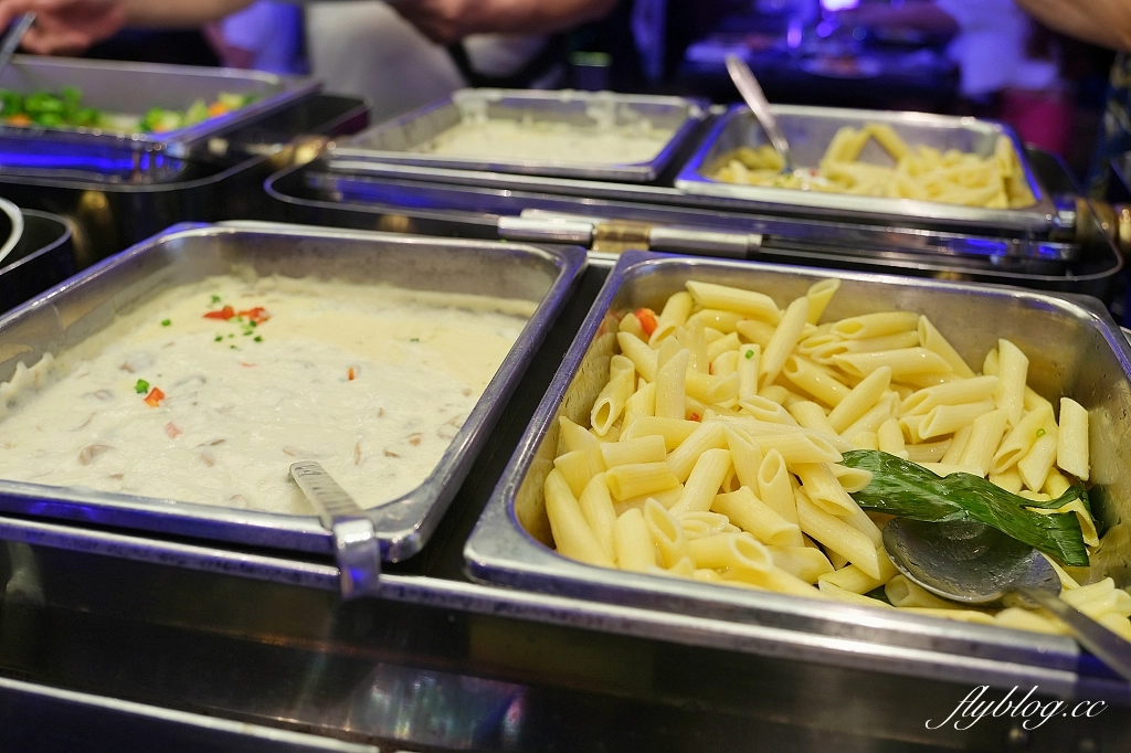 泰國曼谷|昭披耶河公主號,曼谷最chill的觀光客行程,浪漫至極的遊河百匯晚餐 @飛天璇的口袋 泰國曼谷|昭披耶河公主號,曼谷最chill的觀光客行程,浪漫至極的遊河百匯晚餐 @飛天璇的口袋