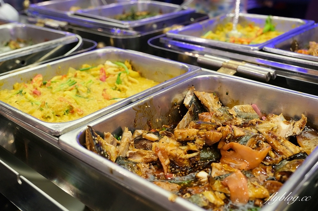 泰國曼谷｜昭披耶河公主號，曼谷最chill的觀光客行程，浪漫至極的遊河百匯晚餐 @飛天璇的口袋