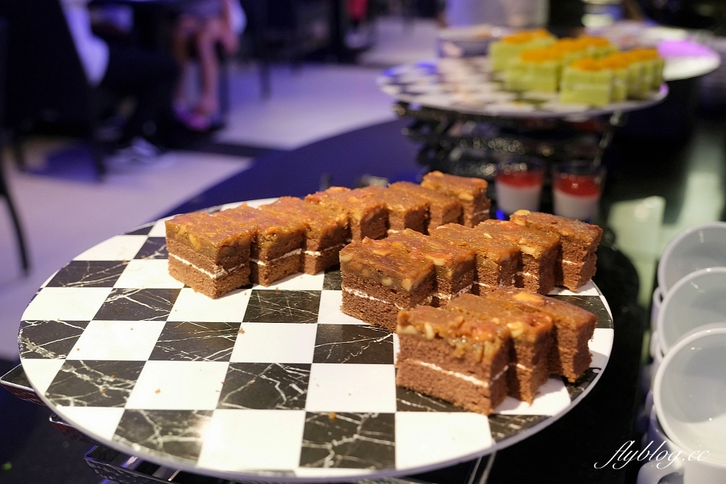 泰國曼谷|昭披耶河公主號,曼谷最chill的觀光客行程,浪漫至極的遊河百匯晚餐 @飛天璇的口袋 泰國曼谷|昭披耶河公主號,曼谷最chill的觀光客行程,浪漫至極的遊河百匯晚餐 @飛天璇的口袋