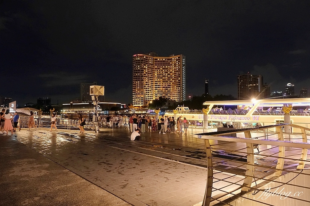 泰國曼谷｜昭披耶河公主號，曼谷最chill的觀光客行程，浪漫至極的遊河百匯晚餐 @飛天璇的口袋