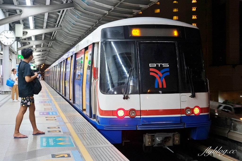 泰國曼谷｜昭披耶河公主號，曼谷最chill的觀光客行程，浪漫至極的遊河百匯晚餐 @飛天璇的口袋