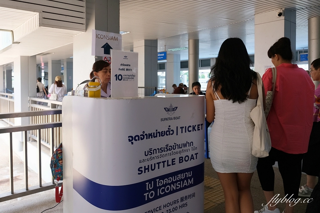 泰國曼谷｜昭披耶河公主號，曼谷最chill的觀光客行程，浪漫至極的遊河百匯晚餐 @飛天璇的口袋