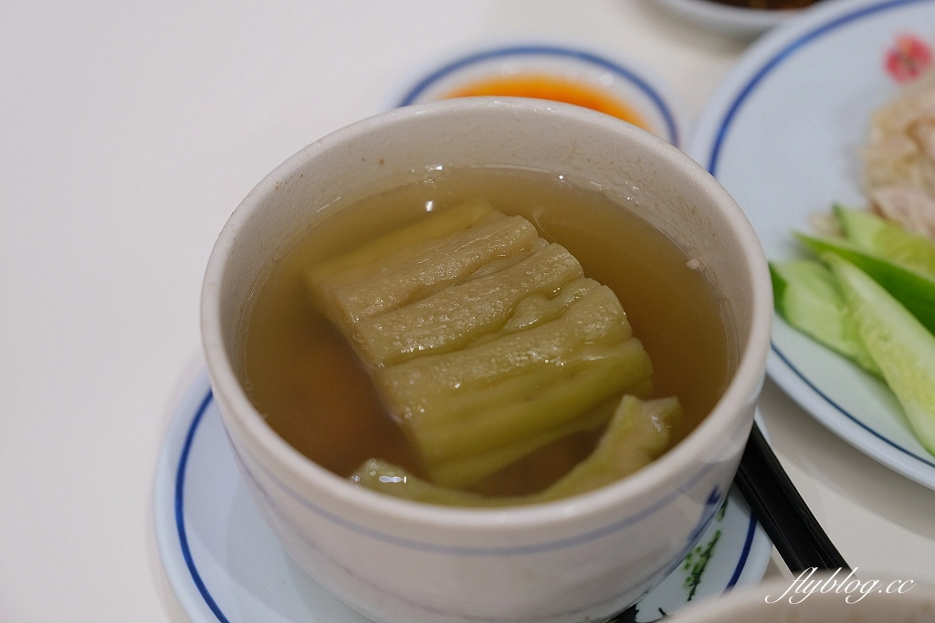 泰國曼谷｜紅大哥海南雞飯，曼谷米其林必比登推薦，水門市場新分店環境好有冷氣 @飛天璇的口袋