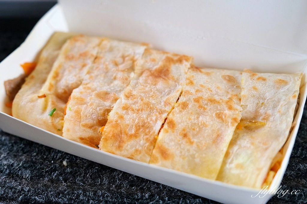 台中南區｜靜宜早點．在地40年的傳統早餐，南區最好吃的燒餅油條 @飛天璇的口袋