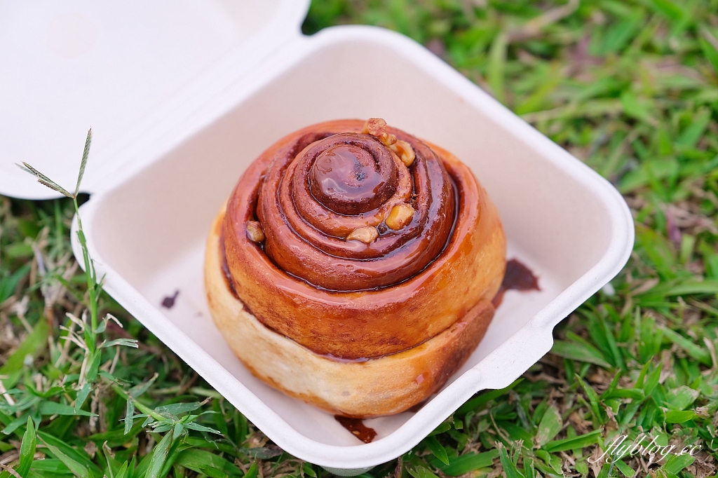 台中美食｜尤牧Nomad 軟法堡，美味的台中行動餐車，預訂才吃得到的軟法堡 @飛天璇的口袋