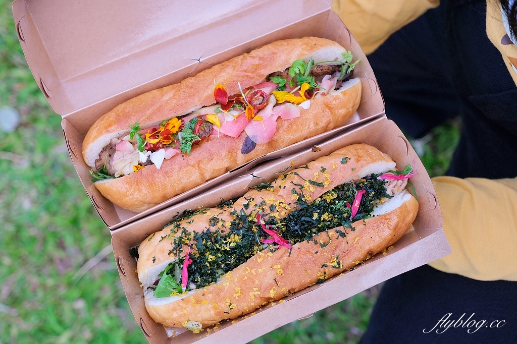 台中美食｜尤牧Nomad 軟法堡，美味的台中行動餐車，預訂才吃得到的軟法堡 @飛天璇的口袋