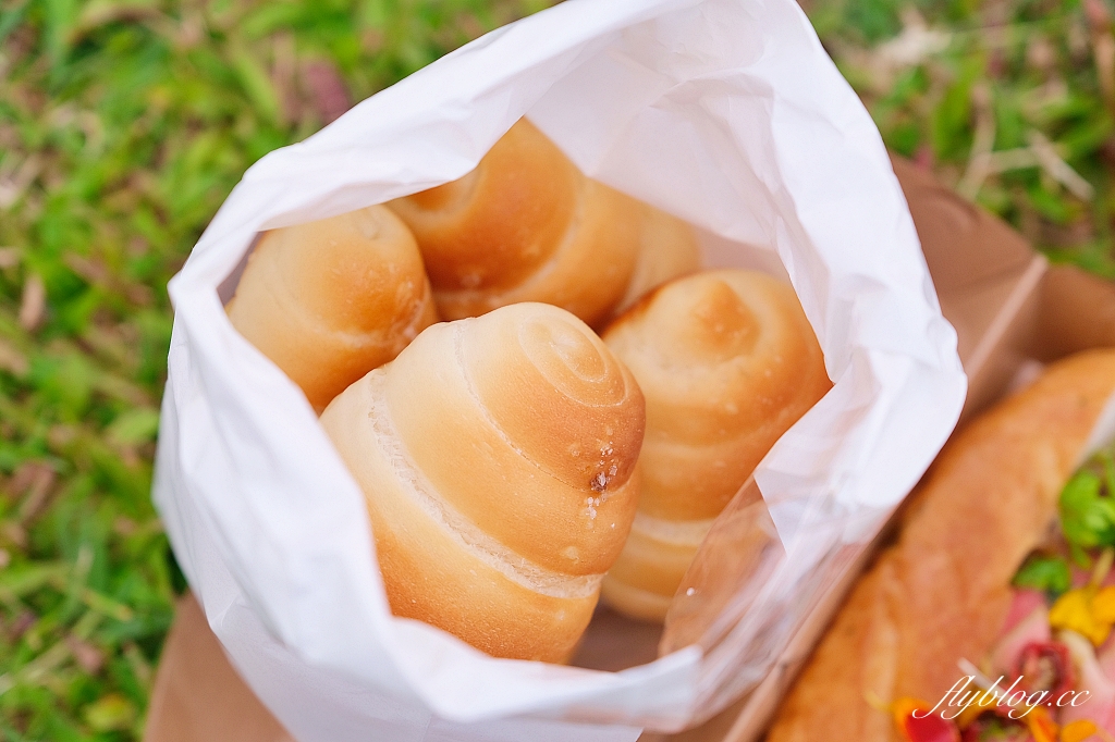 台中美食｜尤牧Nomad 軟法堡，美味的台中行動餐車，預訂才吃得到的軟法堡 @飛天璇的口袋