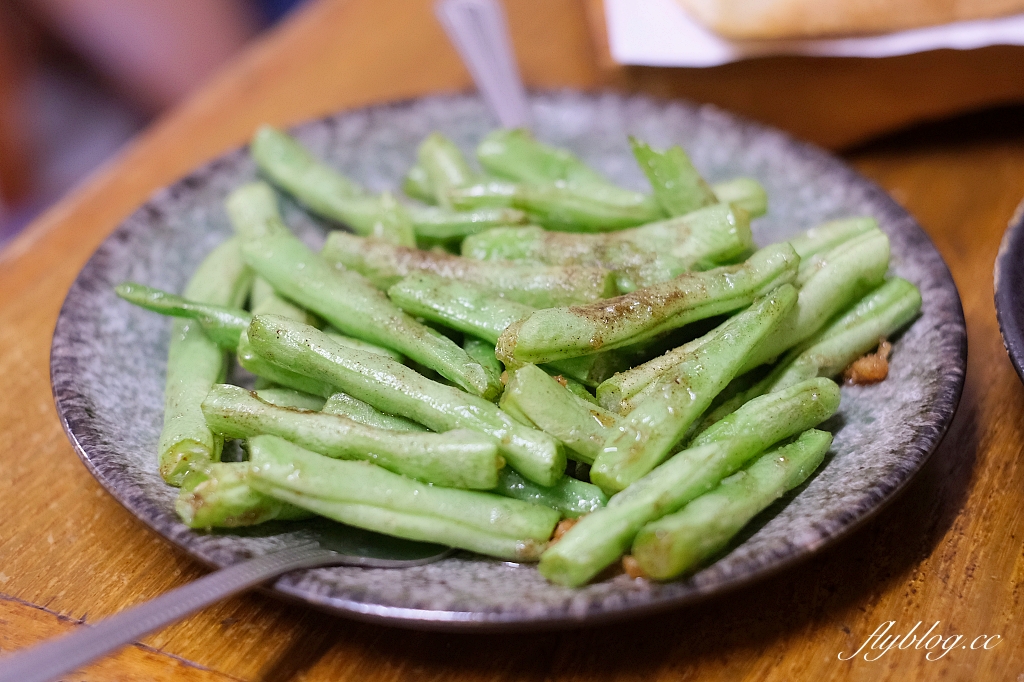 台中北區｜雙江茶行，台中最好喝的檸檬紅茶，在地近40年老字號茶坊 @飛天璇的口袋
