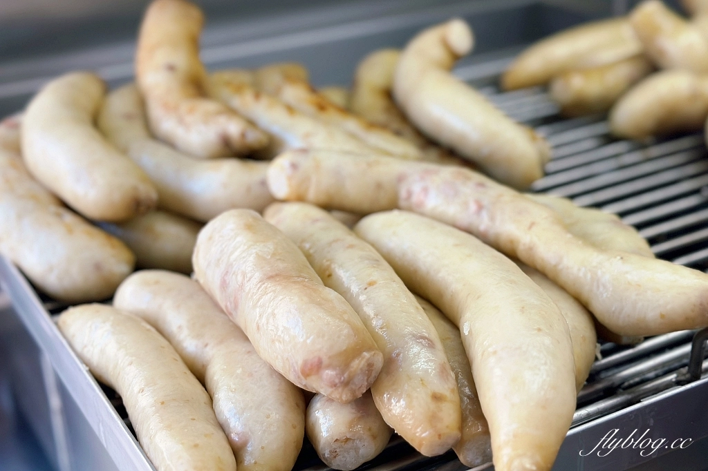 花蓮美食｜福建街香腸，花蓮在地50年老店，假日一定排隊的香腸糯米腸 @飛天璇的口袋