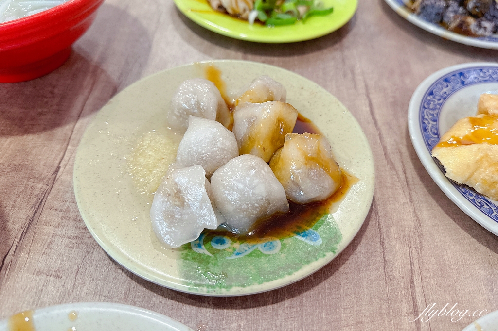 台中中區｜柳川東路米粉湯，搬家囉！第二市場好吃的米粉湯老店 @飛天璇的口袋