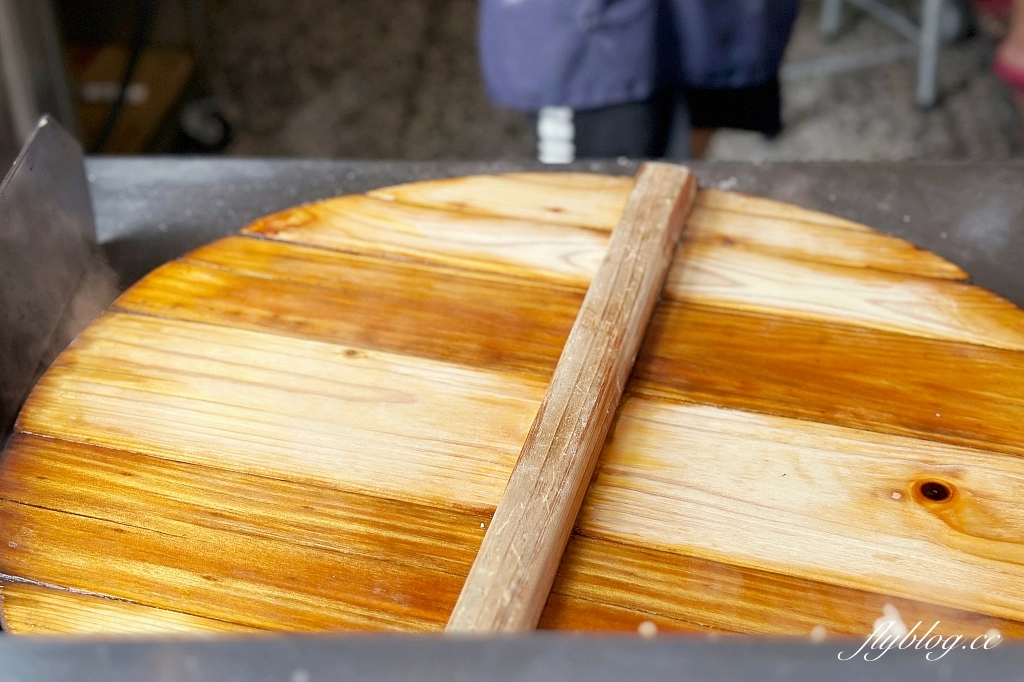 台中南屯｜大墩11街水煎包．每天只營業4小時，每天都在排隊的人氣水煎包 @飛天璇的口袋