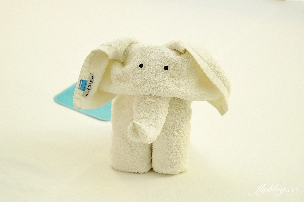 泰國芭達雅｜The Bayview Hotel Pattaya，飯店有三座游泳池，後方就是芭達雅沙灘 @飛天璇的口袋