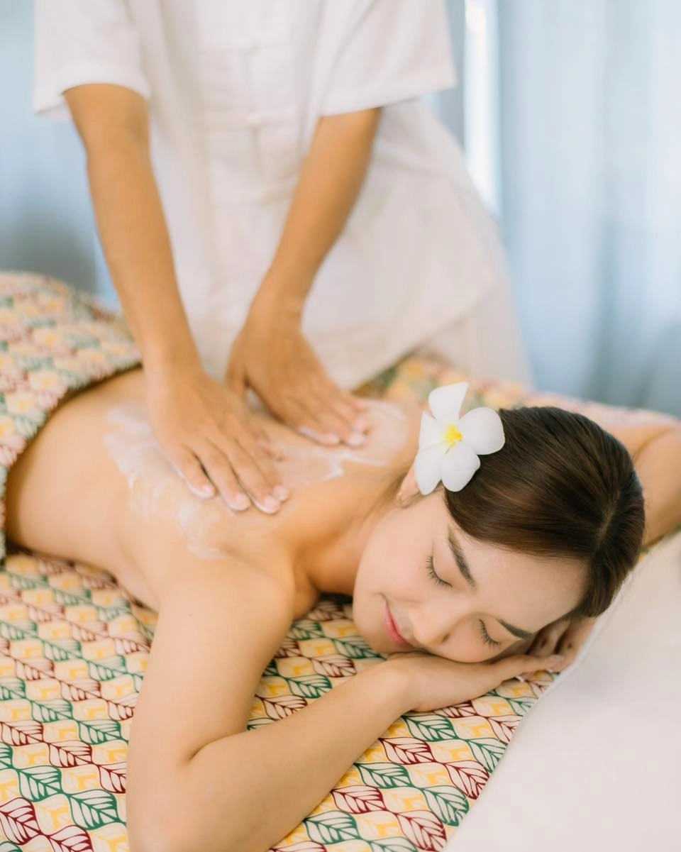 泰國普吉島｜Ma Doo Bua Cafe．普吉島最夯的網美餐廳，躺在大王荷花池上拍照打卡 @飛天璇的口袋